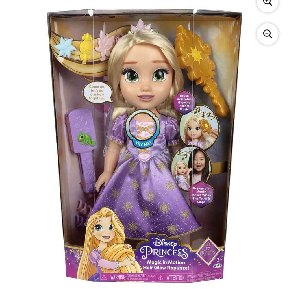 Disney Ultimate Princess Celebration Magic in Motion Rapunzel Feature Doll